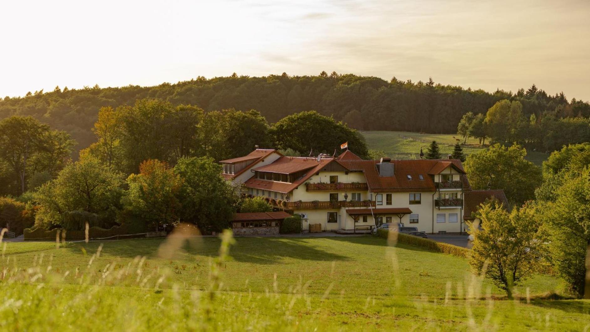 Landhotel Kuralpe Kreuzhof Lautertal  ภายนอก รูปภาพ