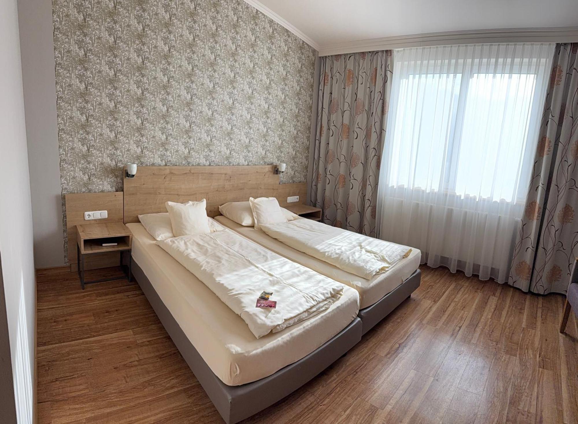 Landhotel Kuralpe Kreuzhof Lautertal  ภายนอก รูปภาพ